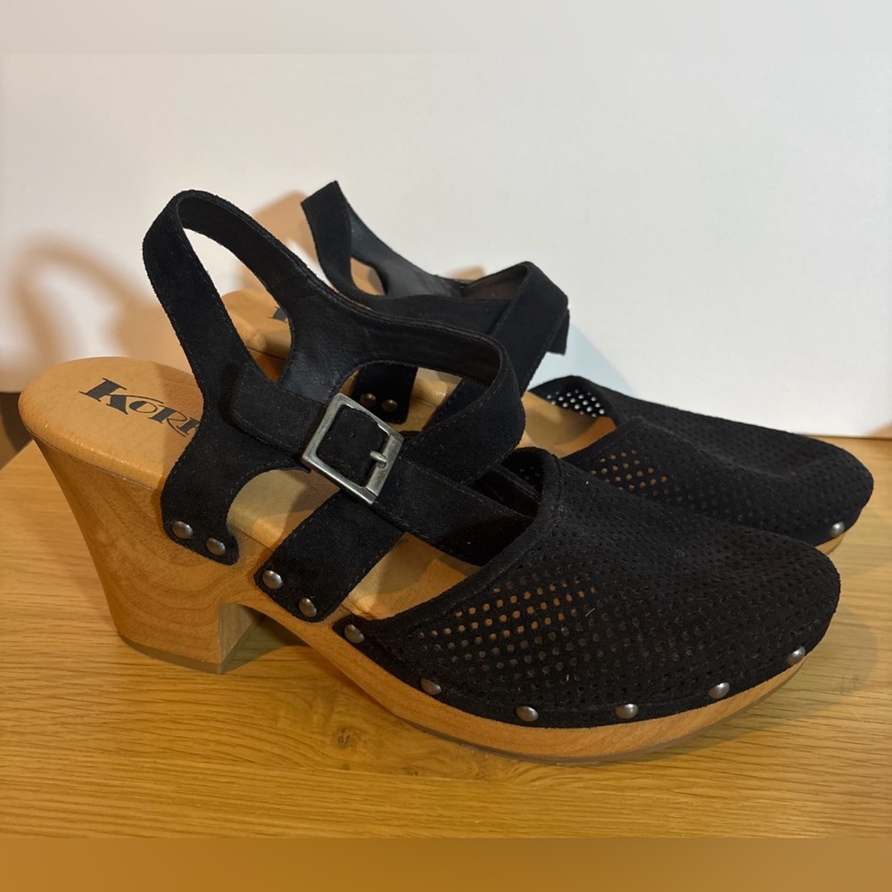 Korks Abloom Platform Studded Clogs Wedge Sandals Black Women's Sz 10